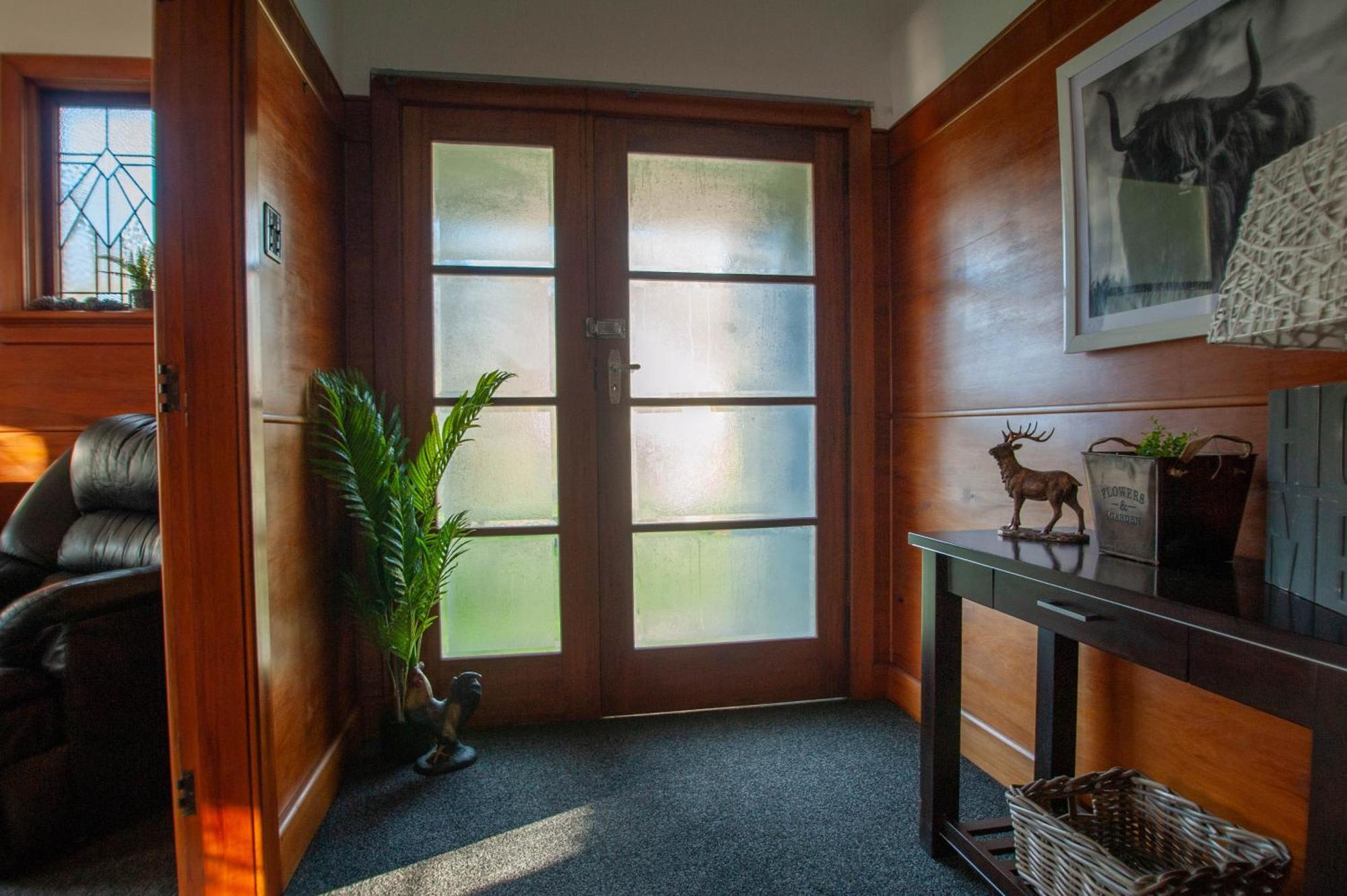 فيلا Whitehaven House Lawrence المظهر الخارجي الصورة